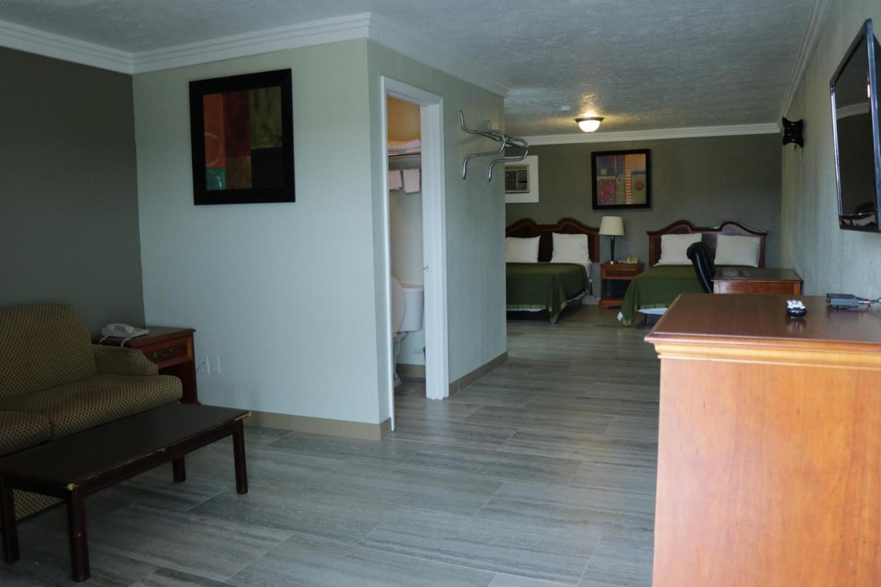 Deluxe Inn Motel Лейк Чарльз Экстерьер фото
