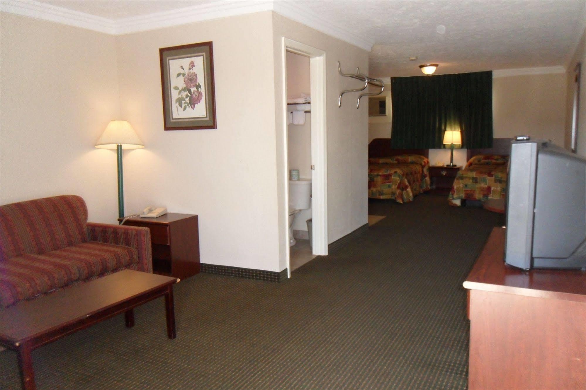Deluxe Inn Motel Лейк Чарльз Экстерьер фото